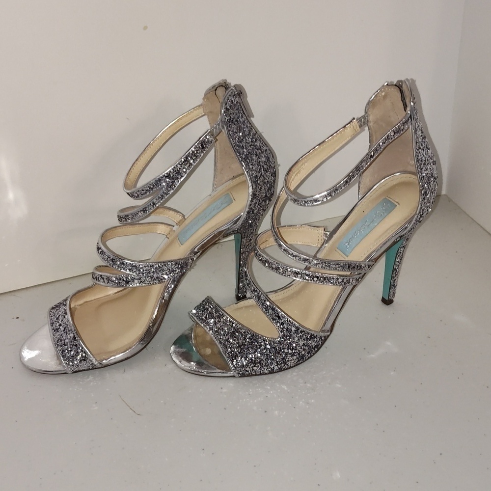 Betsey Johnson Silver Izzy heels size 8.5
